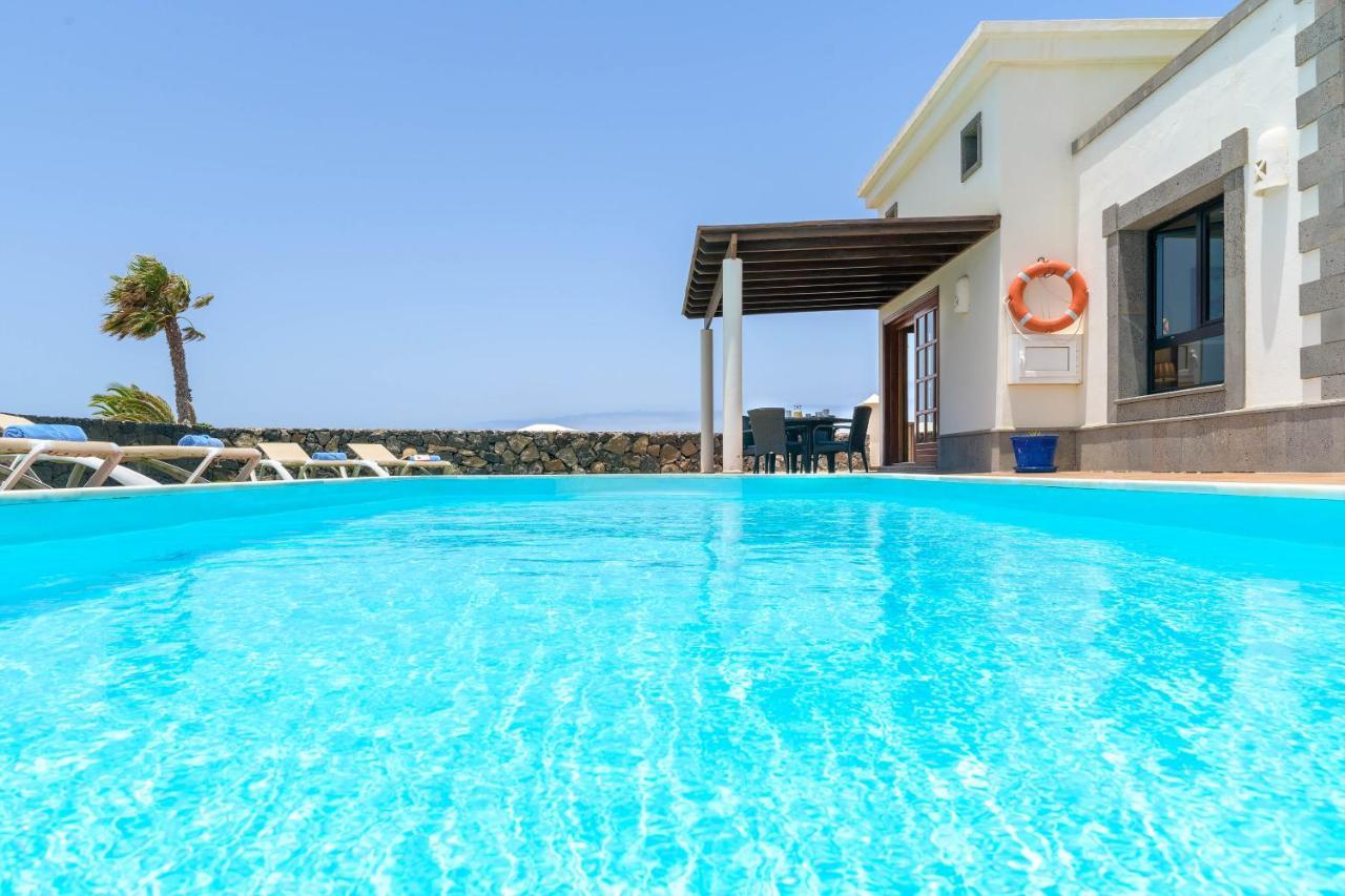 Villa Esterlicia Playa Blanca  Exterior foto