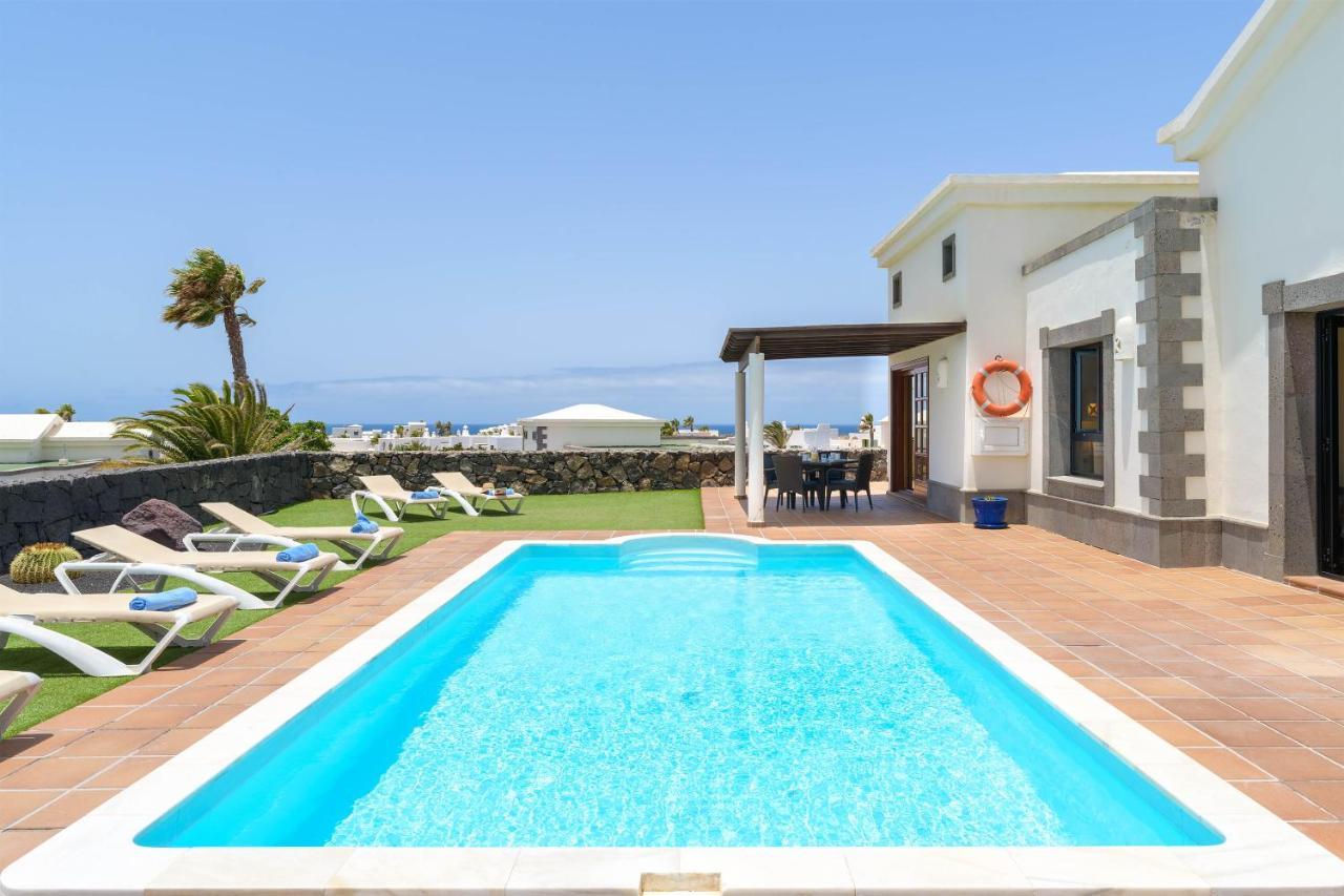 Villa Esterlicia Playa Blanca  Exterior foto