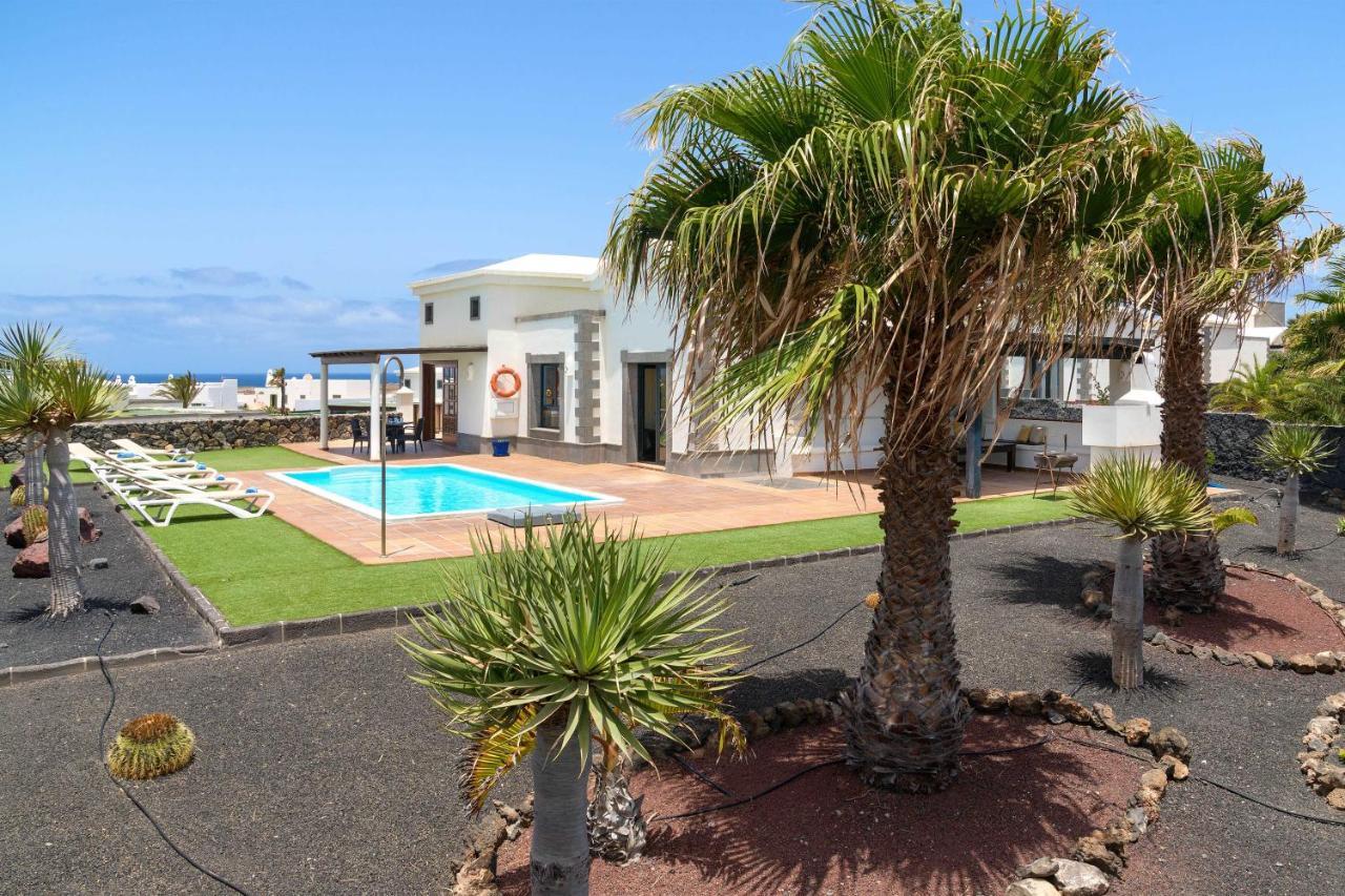 Villa Esterlicia Playa Blanca  Exterior foto
